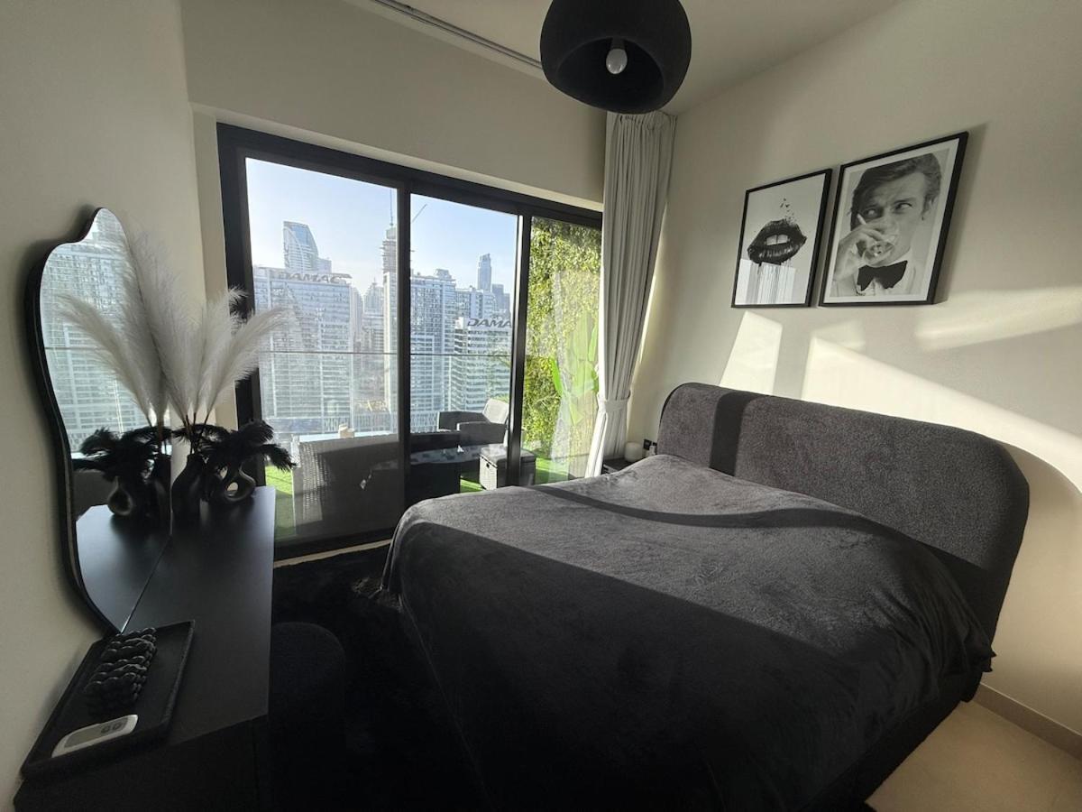 Elegant & Luxury 2Br Apartment Burj And Canal View Sabkhah Luaran gambar