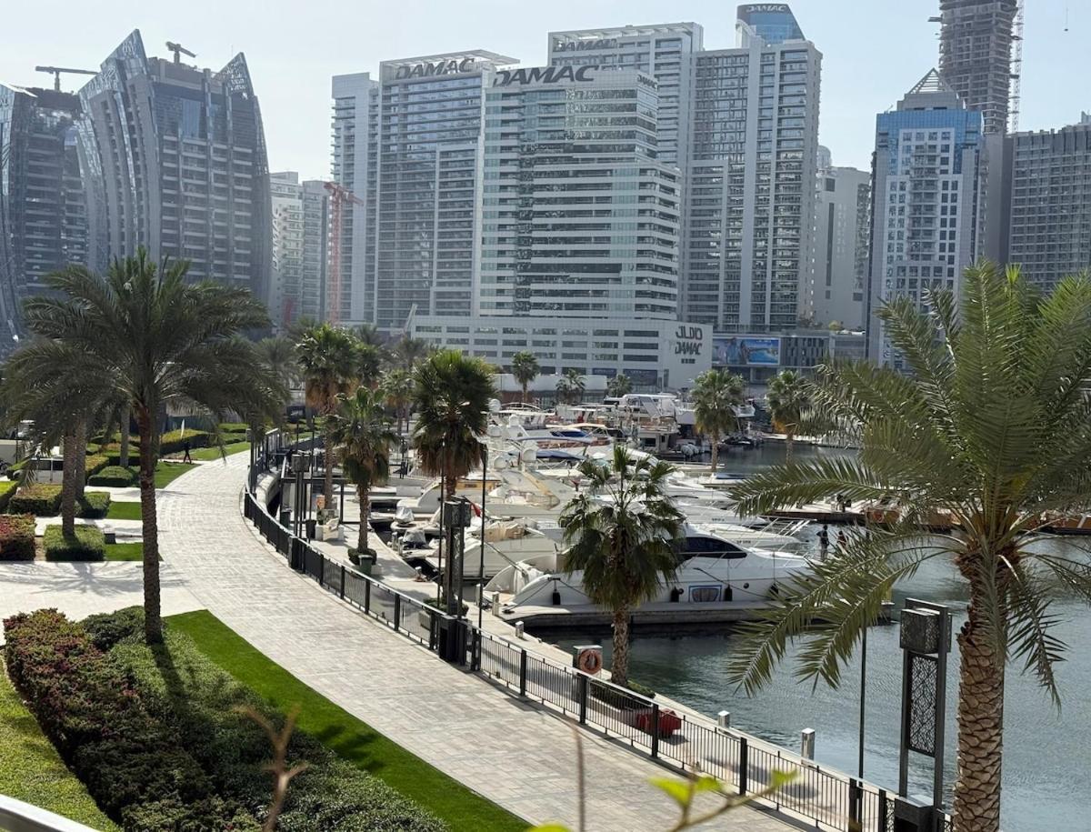 Elegant & Luxury 2Br Apartment Burj And Canal View Sabkhah Luaran gambar