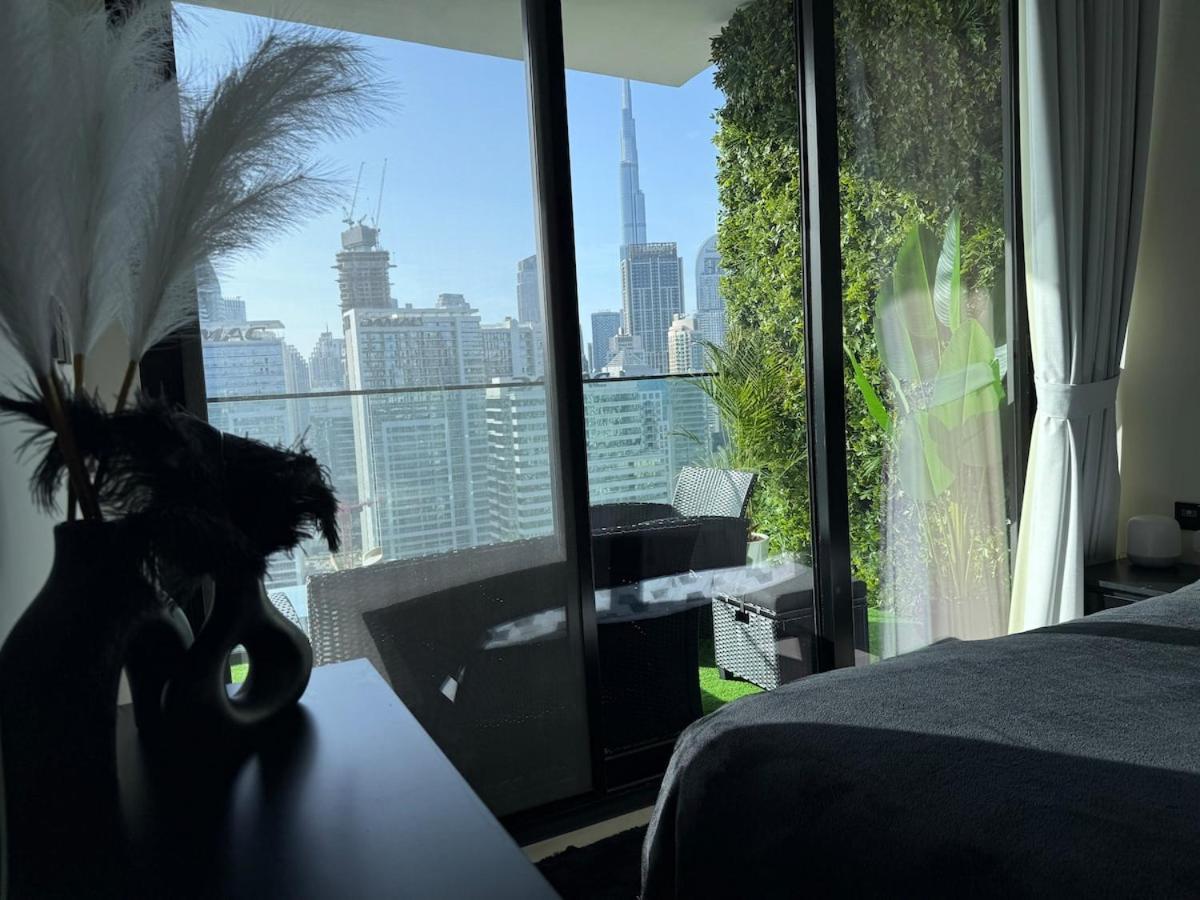 Elegant & Luxury 2Br Apartment Burj And Canal View Sabkhah Luaran gambar