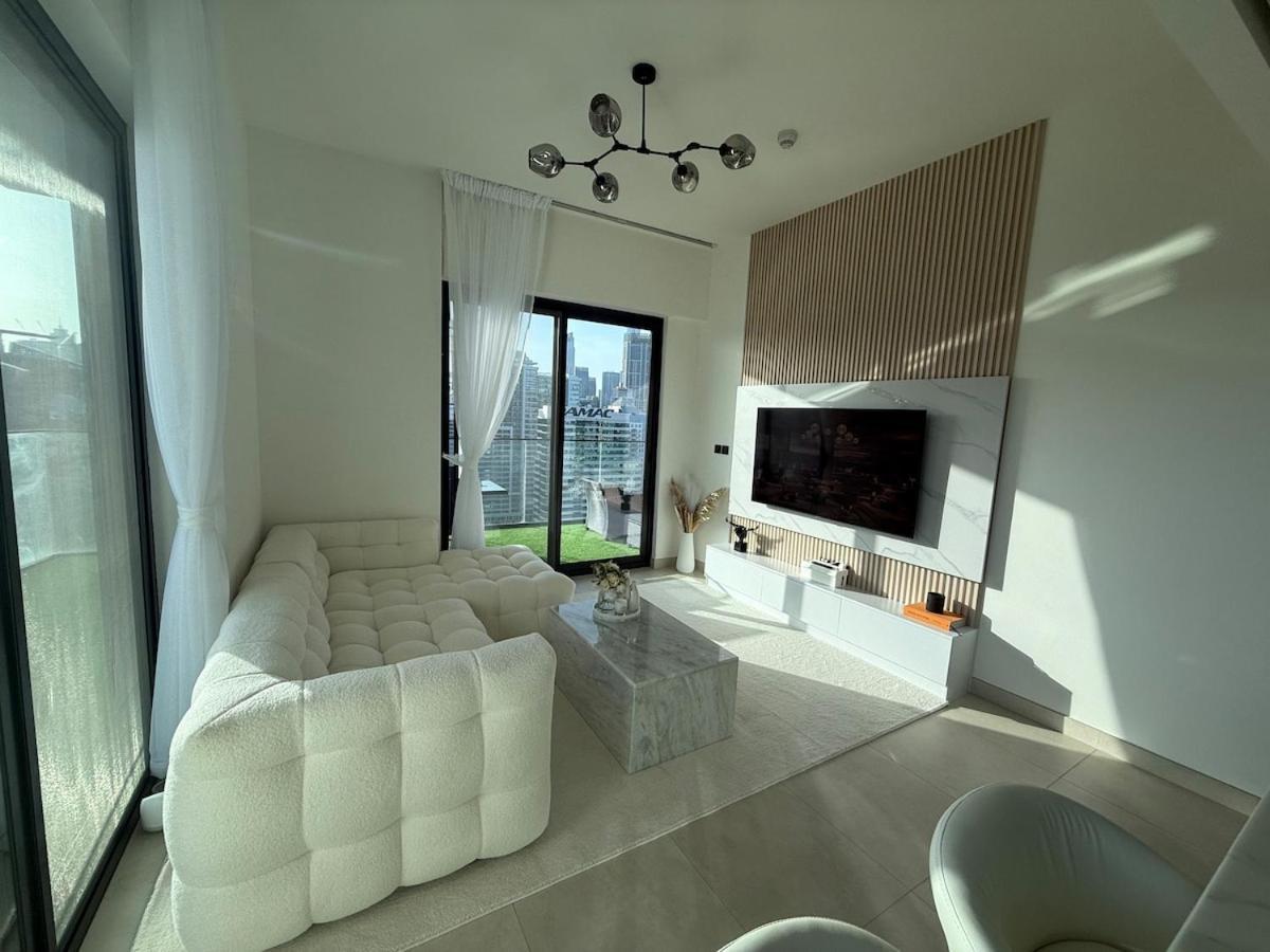 Elegant & Luxury 2Br Apartment Burj And Canal View Sabkhah Luaran gambar
